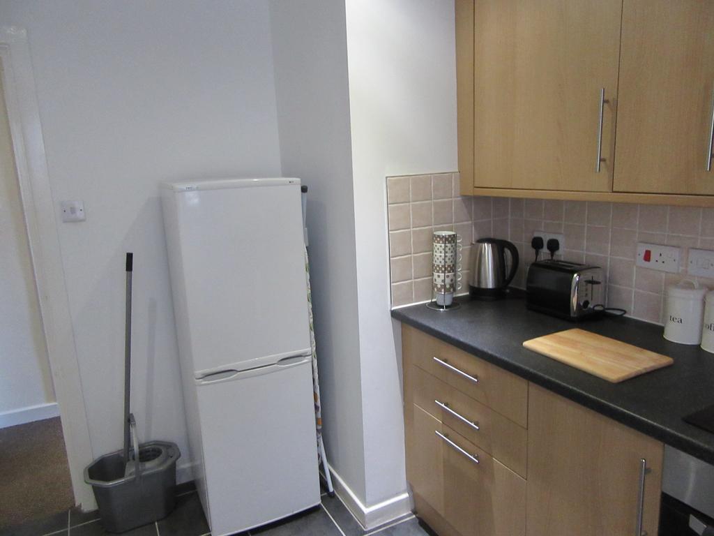 No 4 - Large 2 Bed Near Sefton Park And Lark Lane Apartamento Liverpool Exterior foto